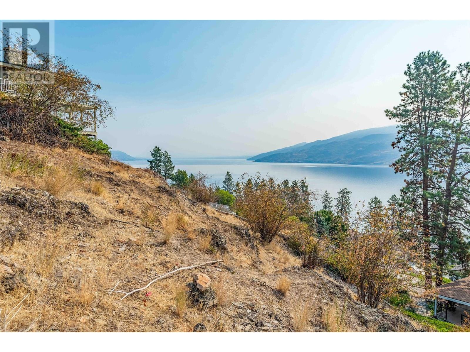 Property at 6341 Bulyea Avenue image 4