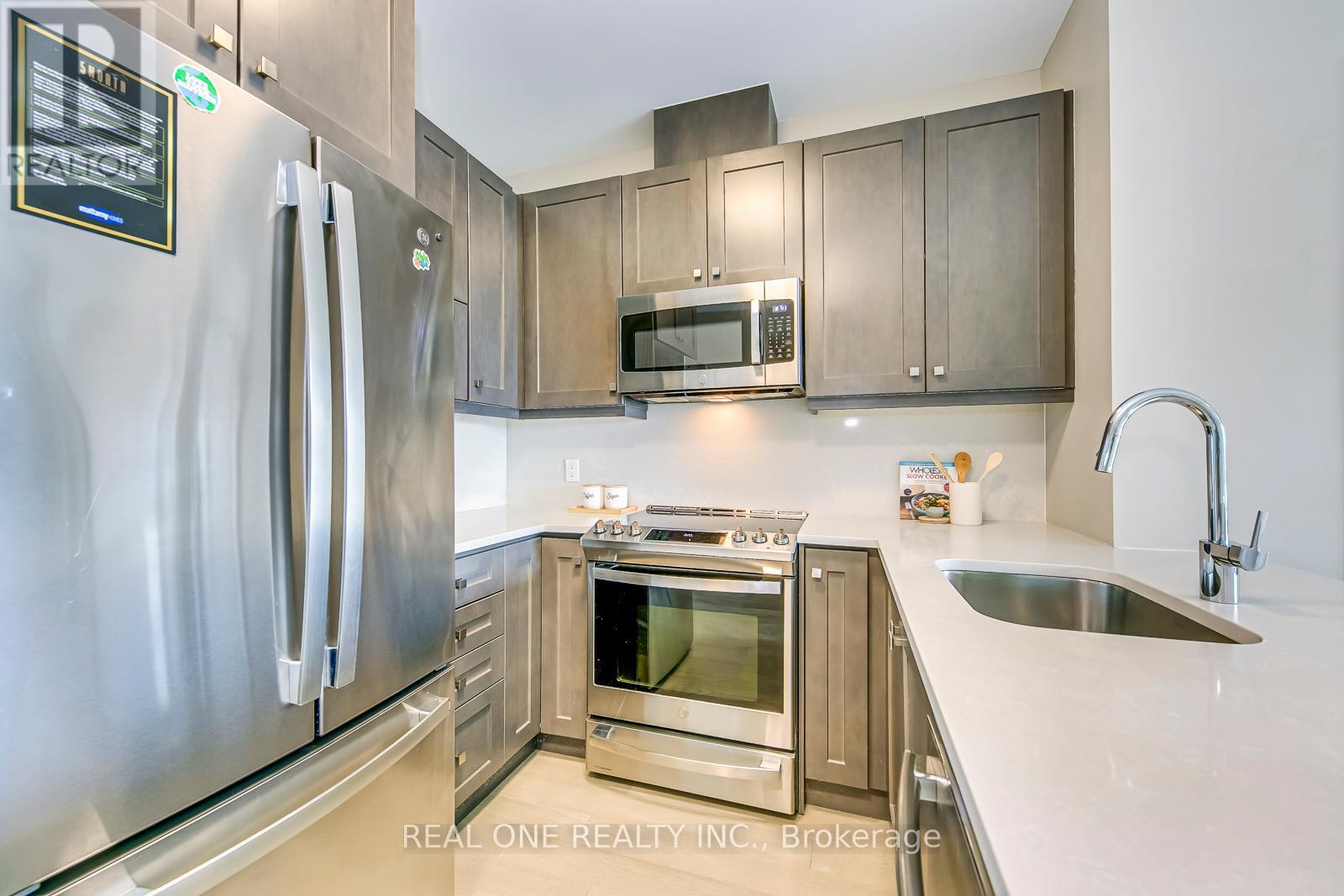 417 - 95 Dundas Street W, Oakville, Ontario  L6M 5N4 - Photo 7 - W12156207