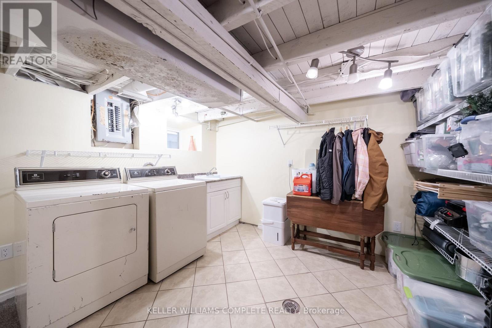 264 Holton Avenue S, Hamilton, Ontario  L8M 2L9 - Photo 21 - X12156213