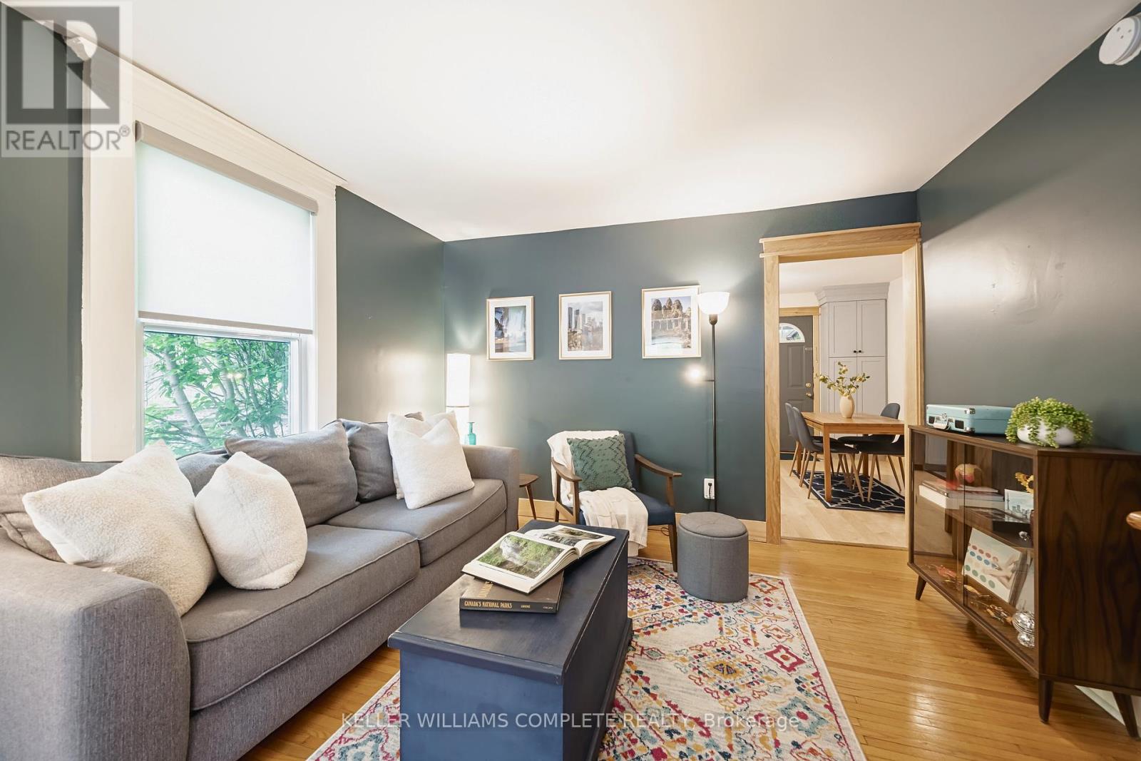 264 Holton Avenue S, Hamilton, Ontario  L8M 2L9 - Photo 5 - X12156213