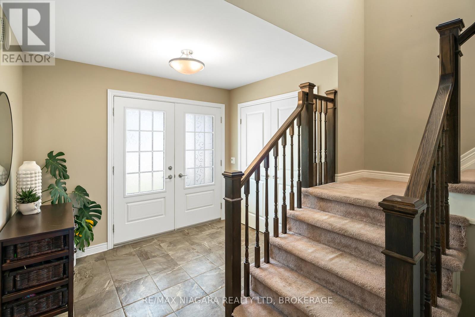 179 Classic Avenue, Welland, Ontario  L3B 0A3 - Photo 19 - X12156248