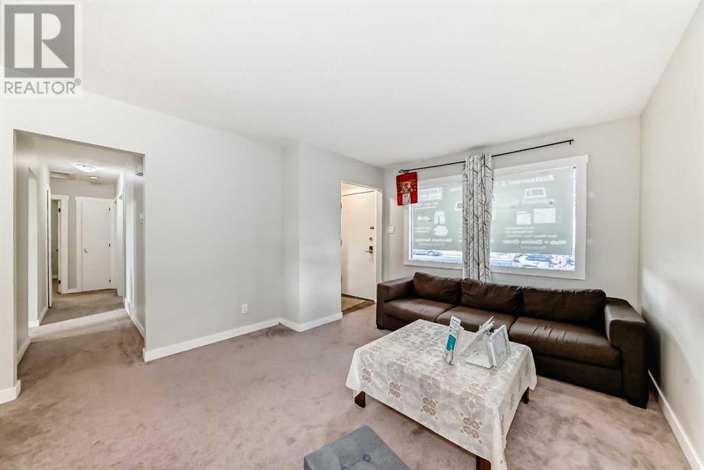 Property at 2223 36 Street SE image 4