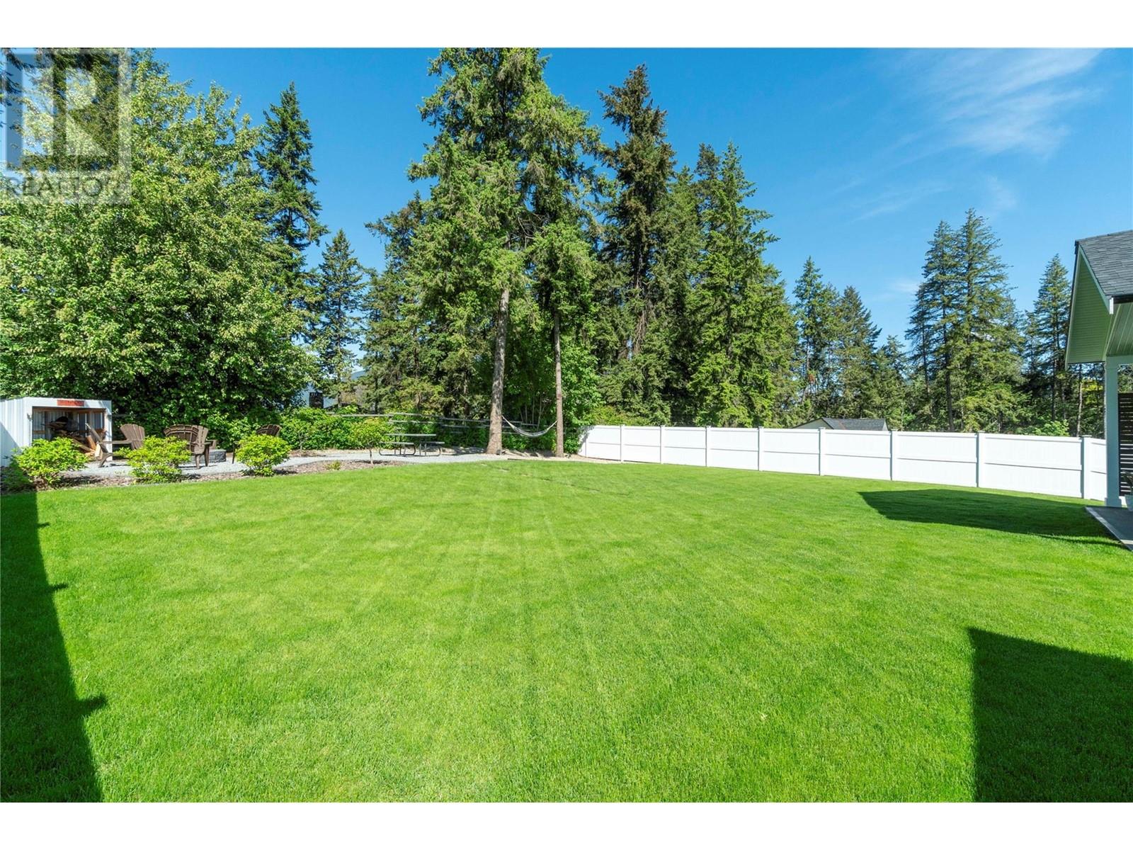 1811 22 Street Ne, Salmon Arm, British Columbia  V1E 3M9 - Photo 72 - 10348187