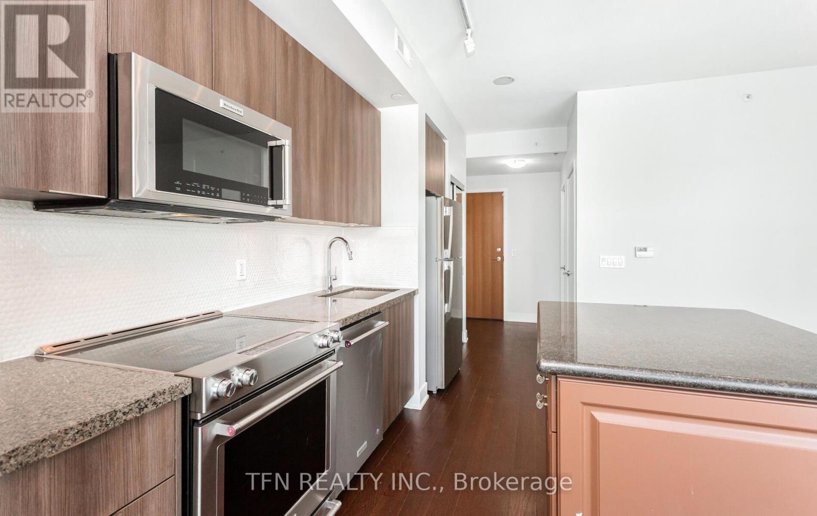 2213 - 30 Shore Breeze Drive, Toronto, Ontario  M8V 0J1 - Photo 4 - W12150632