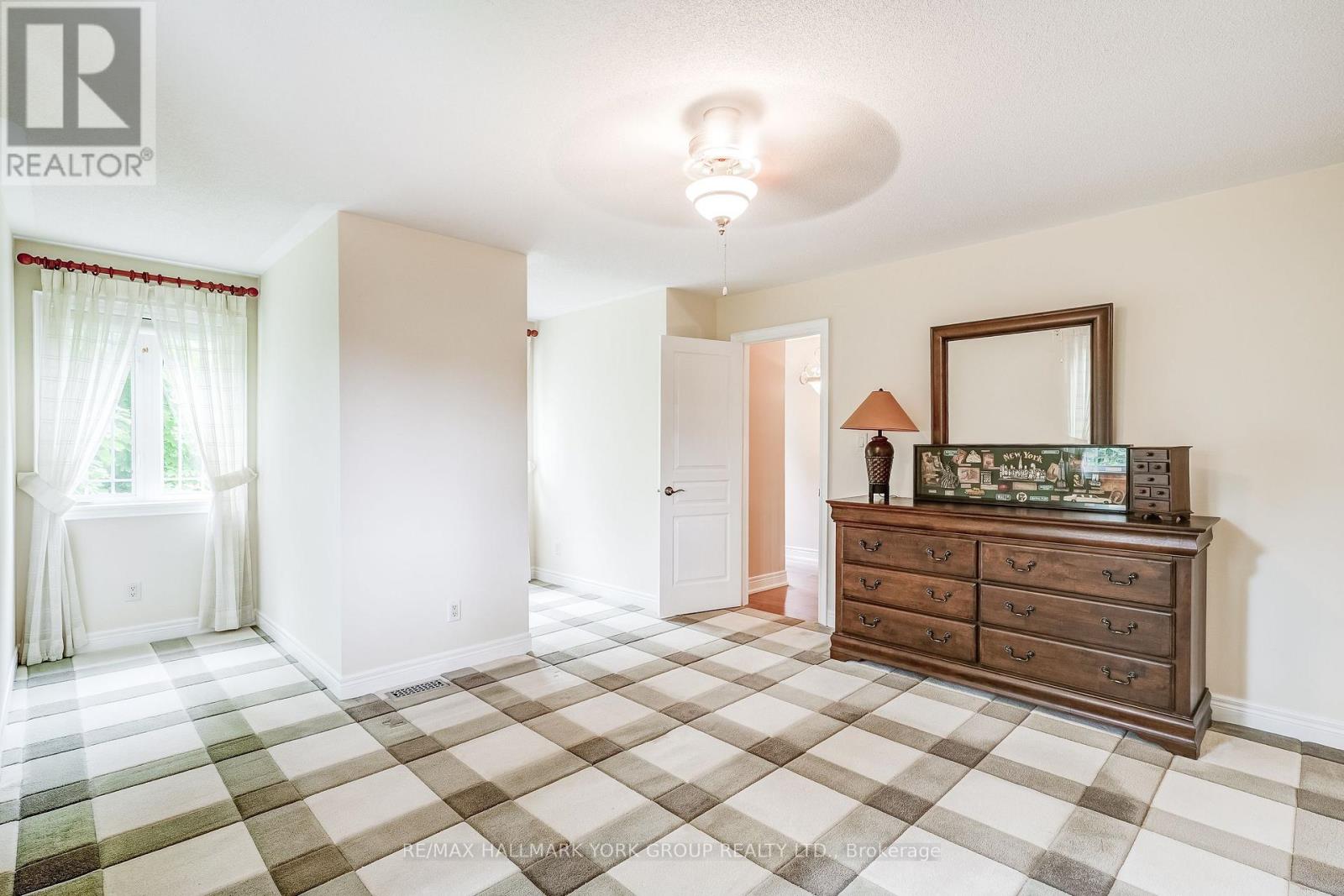 17 Duncton Wood Crescent, Aurora, Ontario  L4G 7T4 - Photo 27 - N12156217