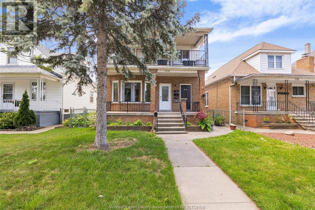 MLS# 25012374: 759 PIERRE AVE Unit# 4, Windsor, Canada