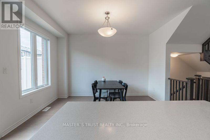 1369 William Halton Parkway, Oakville, Ontario  L6M 5N9 - Photo 19 - W12156224