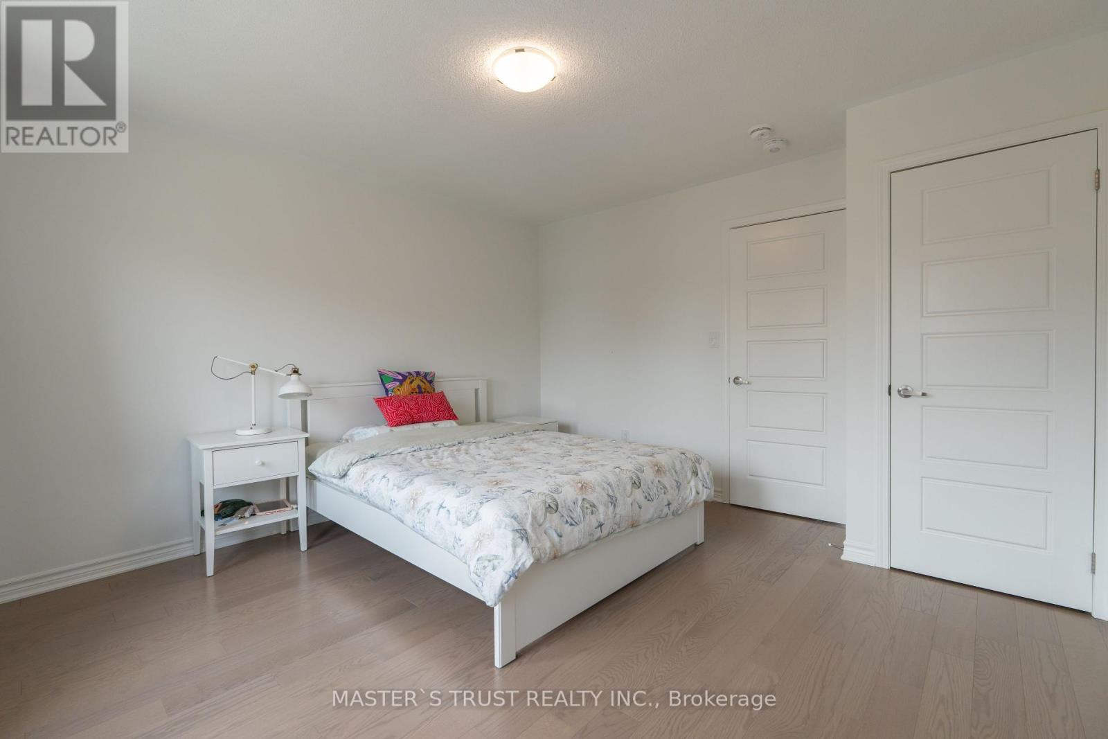 1369 William Halton Parkway, Oakville, Ontario  L6M 5N9 - Photo 26 - W12156224