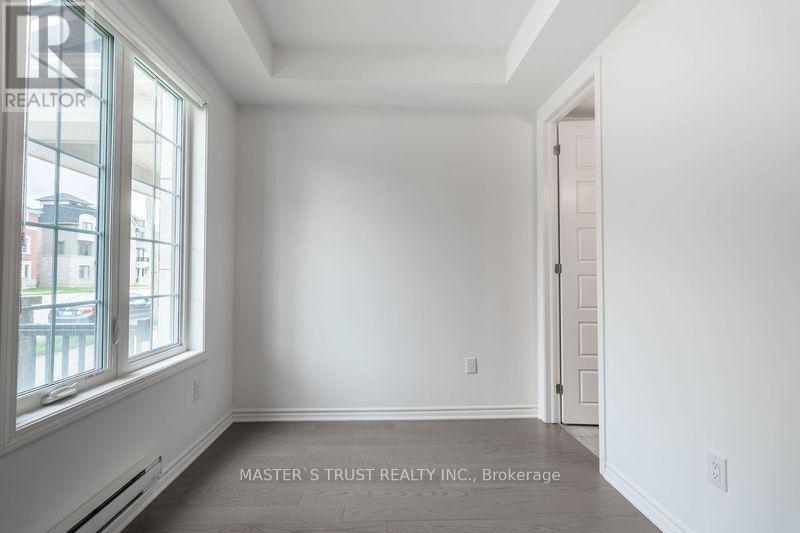 1369 William Halton Parkway, Oakville, Ontario  L6M 5N9 - Photo 4 - W12156224