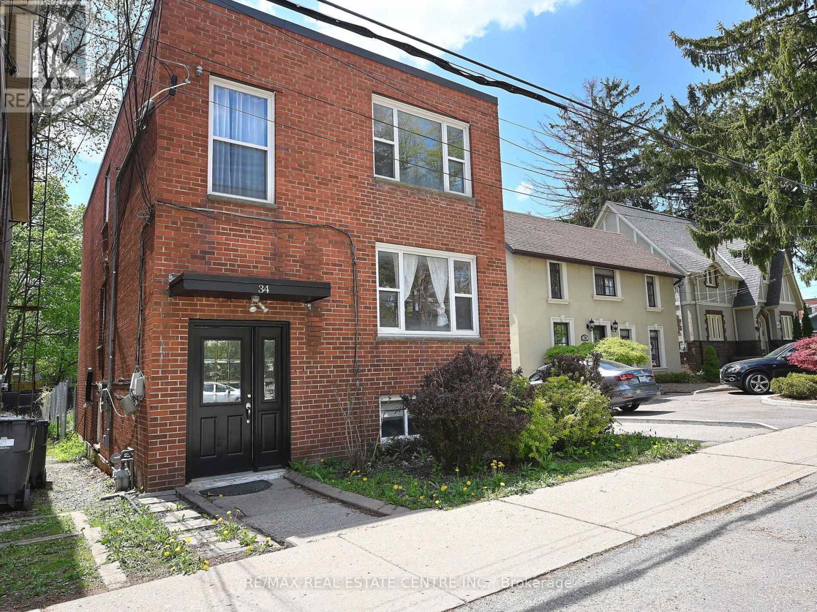 Property at 34 MISSISSAUGA ROAD N image 2