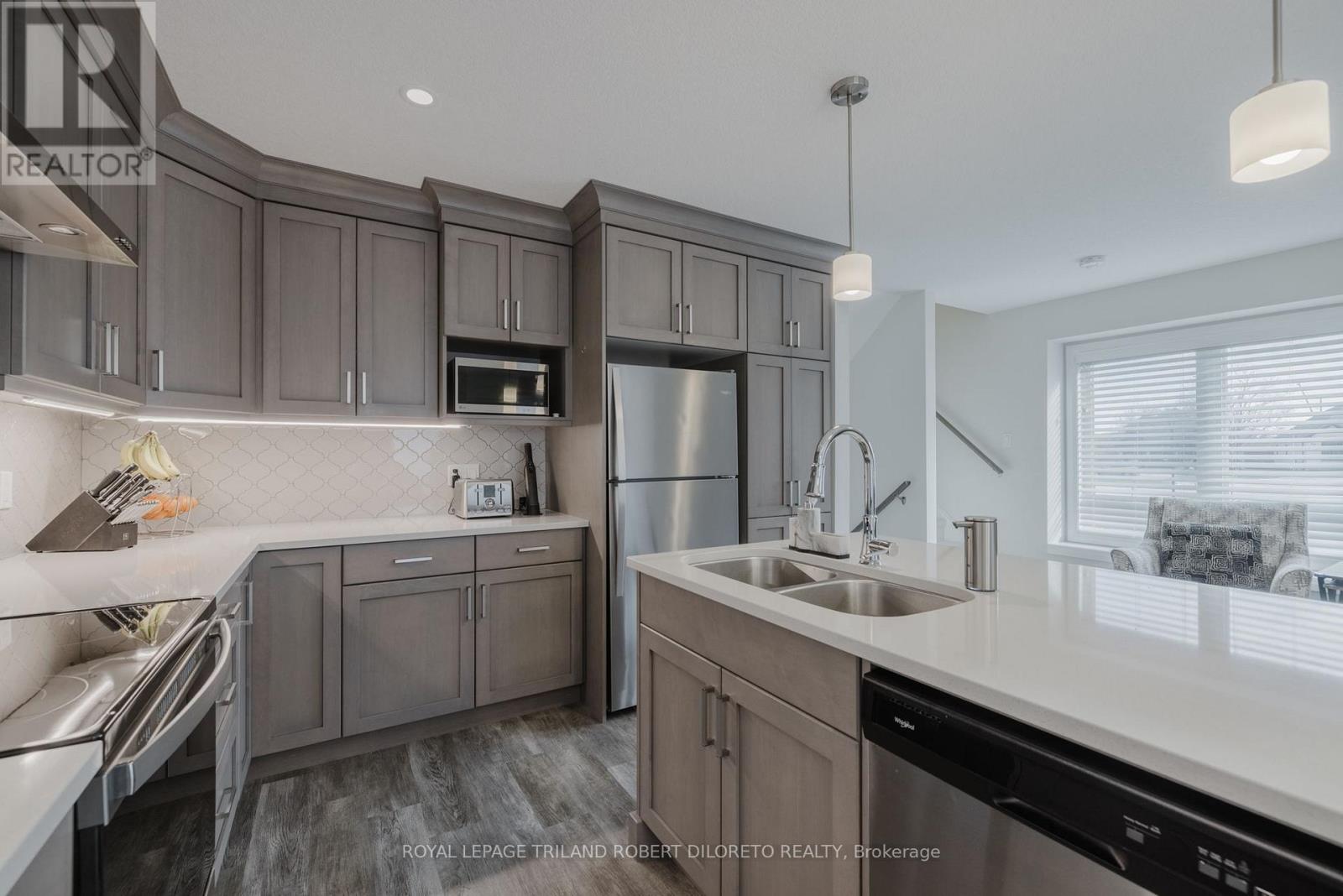 Photo 12 of 30 for 1056 Meadowlark Ridge