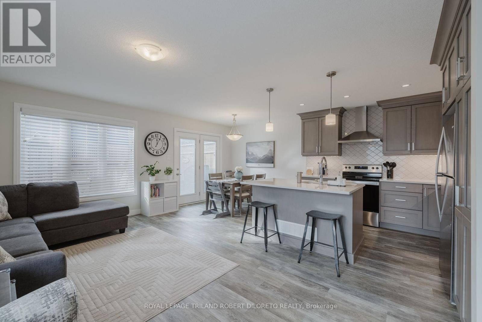 Photo 7 of 30 for 1056 Meadowlark Ridge