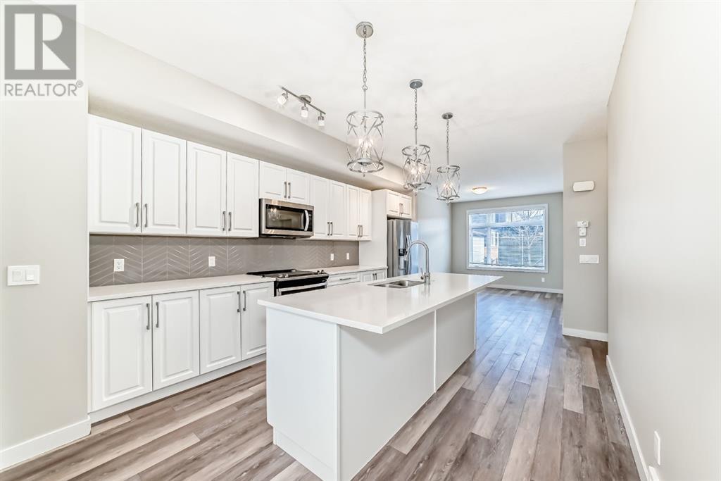 Property at 398 Redstone Boulevard NE image 2