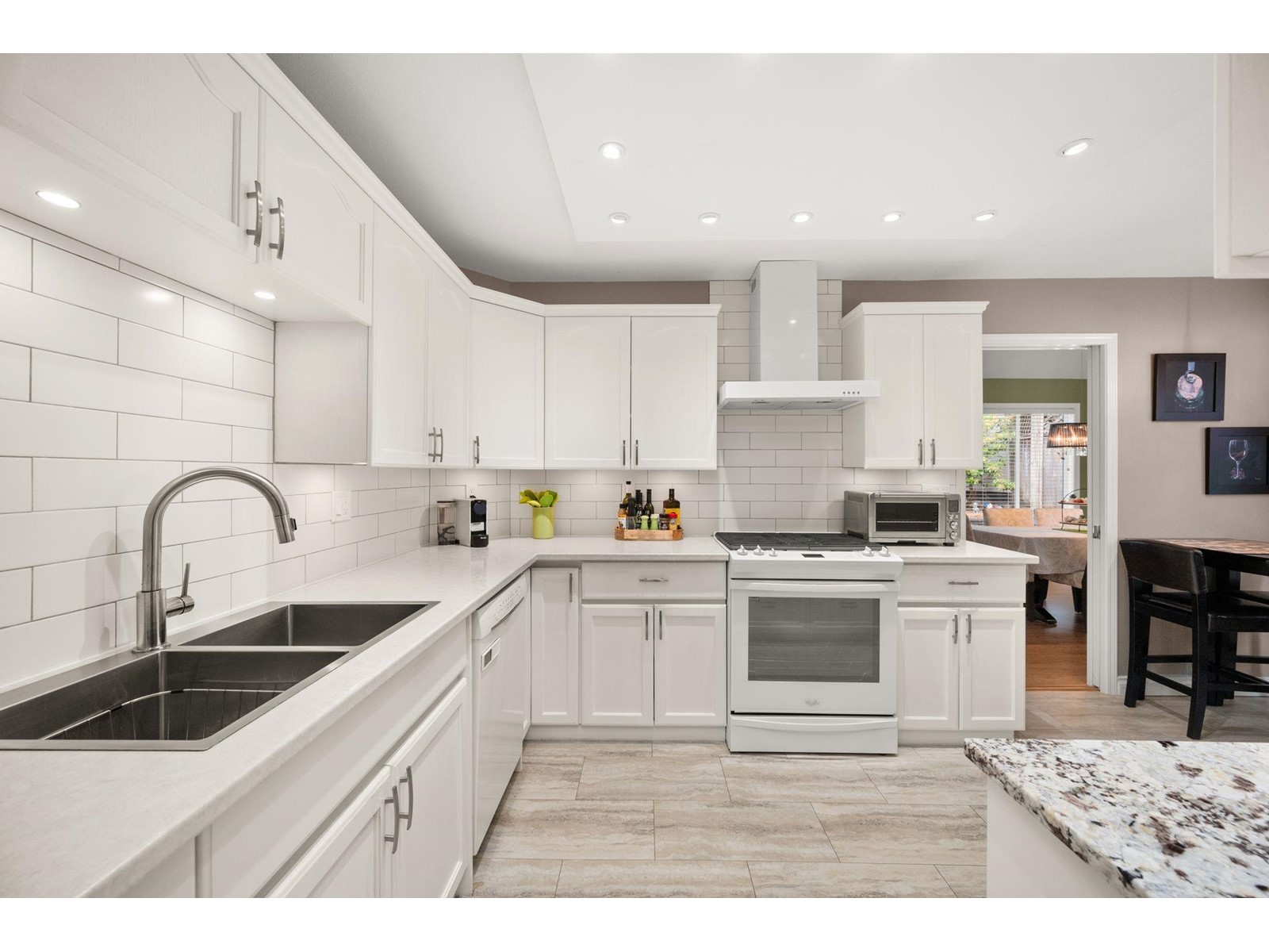 40 8567 164 STREET, surrey, British Columbia