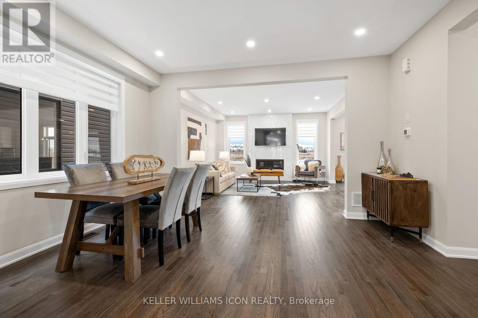 614 Winterset Road, Ottawa, Ontario  K2T 0R2 - Photo 4 - X12156276