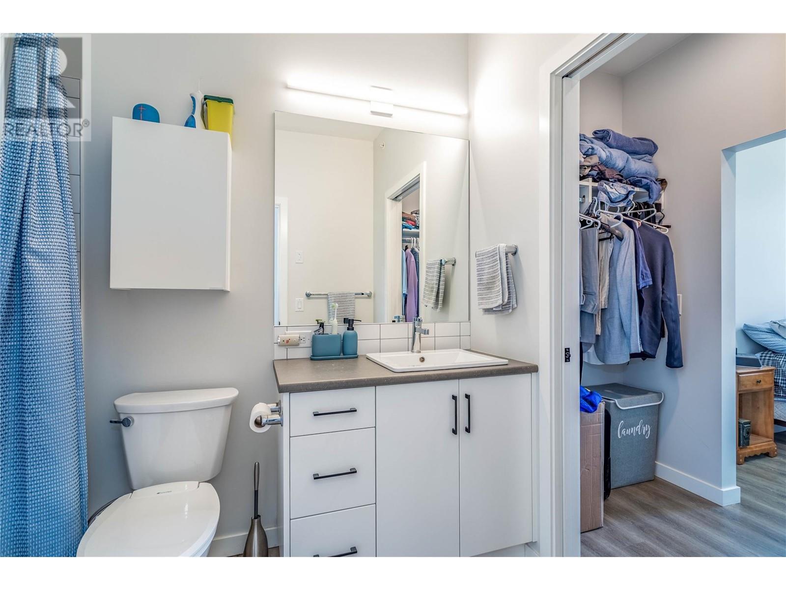 1215 St Paul Street Unit# 606, Kelowna, BC V1Y2C7