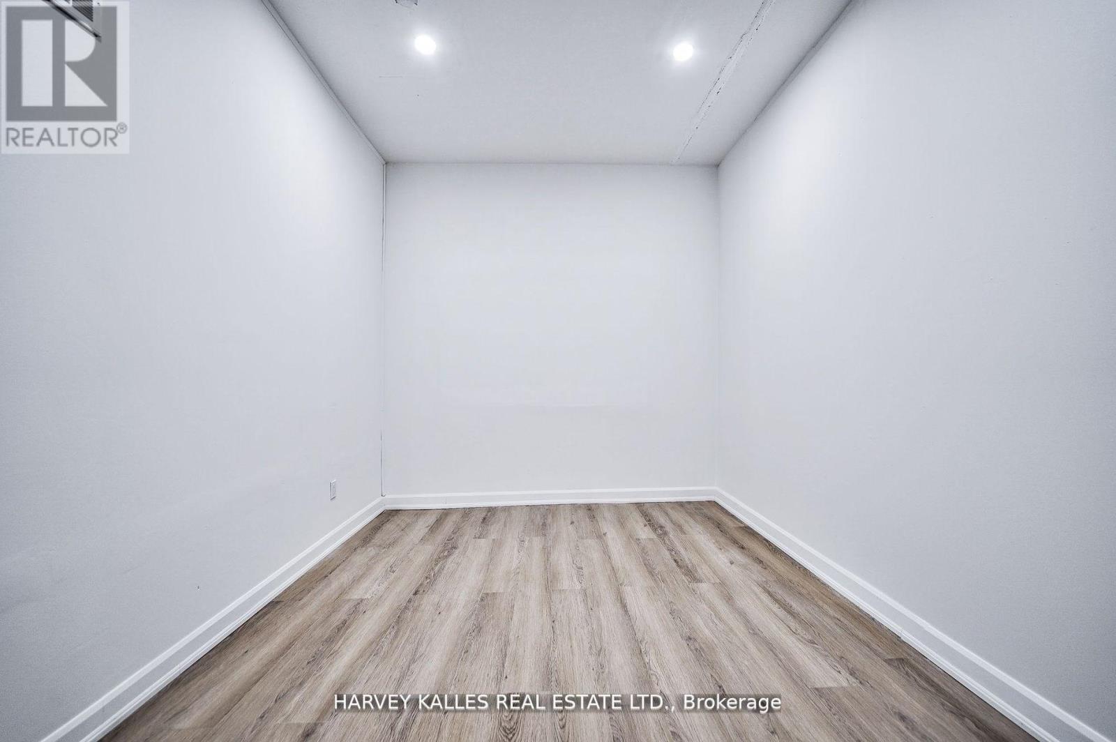 Unit 5 - 1046 Bathurst Street, Toronto, Ontario  M5R 3G7 - Photo 16 - C12156295