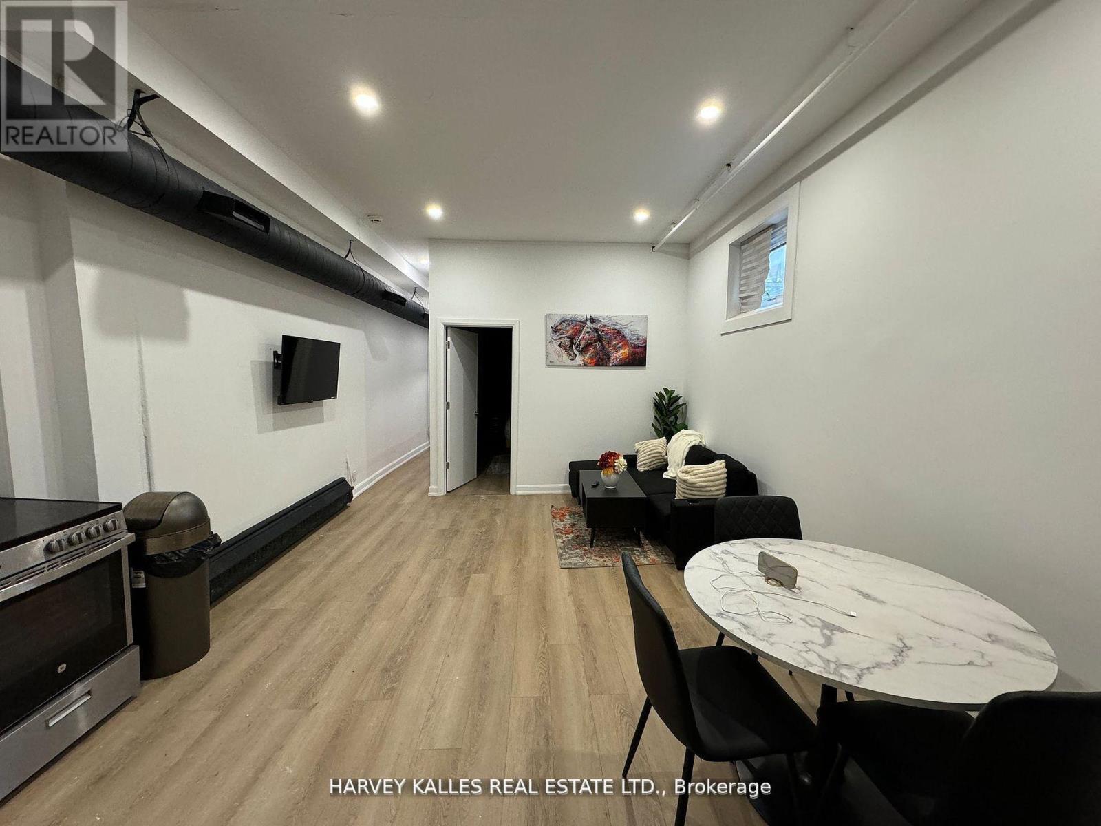 Unit 5 - 1046 Bathurst Street, Toronto, Ontario  M5R 3G7 - Photo 20 - C12156295