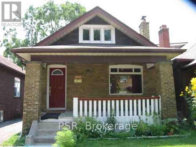 377 STRATHMORE BOULEVARD, Toronto, Ontario