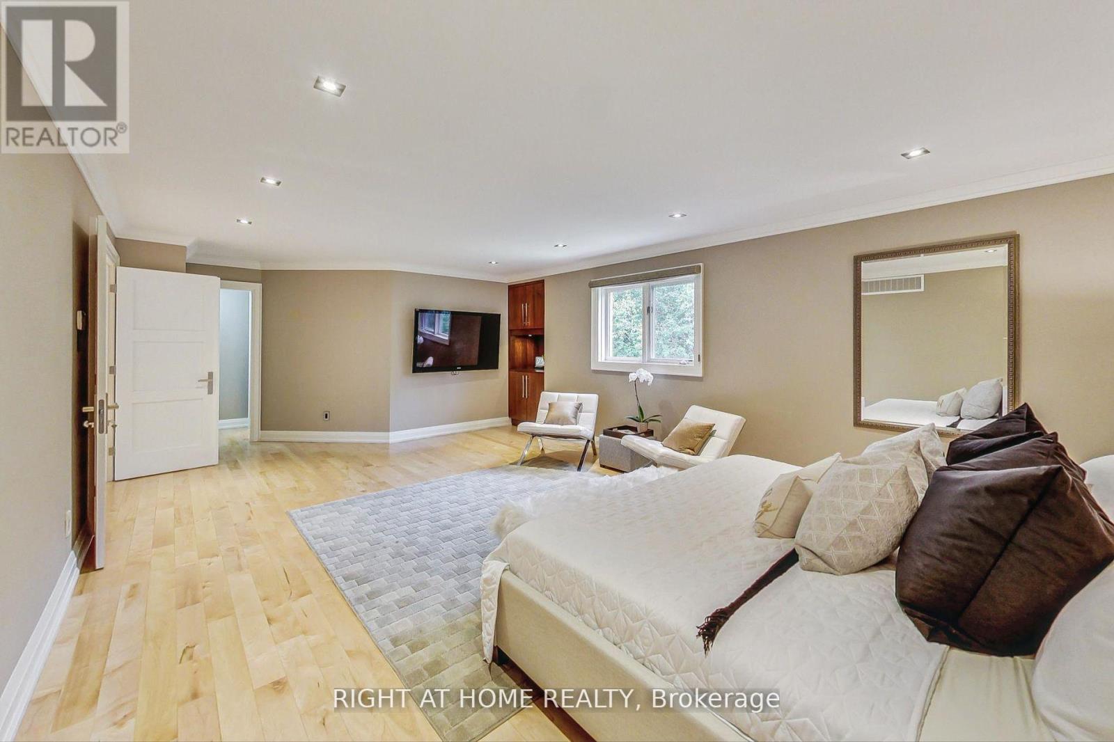 19 Cantex Court, Richmond Hill, Ontario  L4S 1B1 - Photo 16 - N12156301