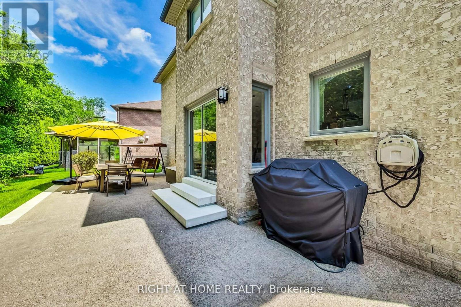 19 Cantex Court, Richmond Hill, Ontario  L4S 1B1 - Photo 37 - N12156301