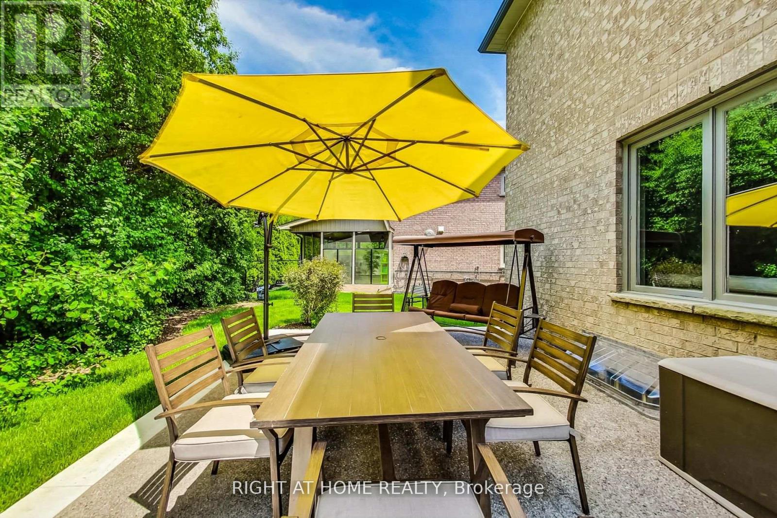 19 Cantex Court, Richmond Hill, Ontario  L4S 1B1 - Photo 38 - N12156301