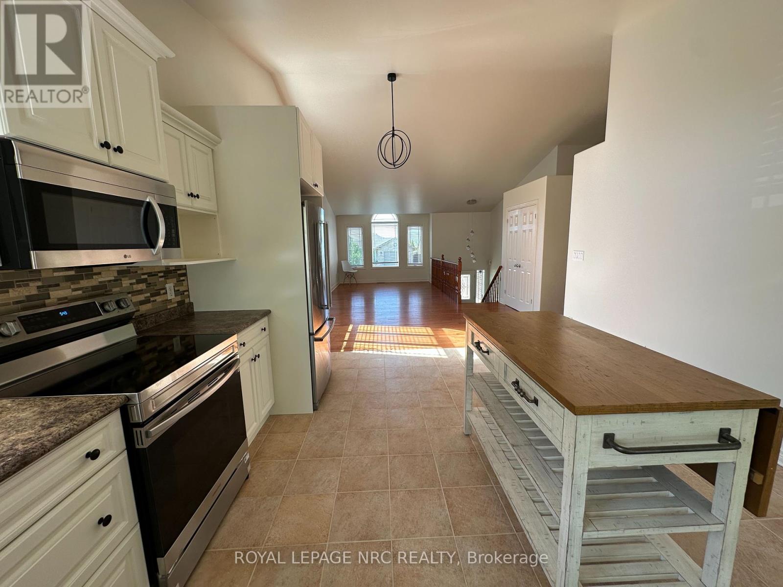 Property at 3923 WEINBRENNER ROAD image 2