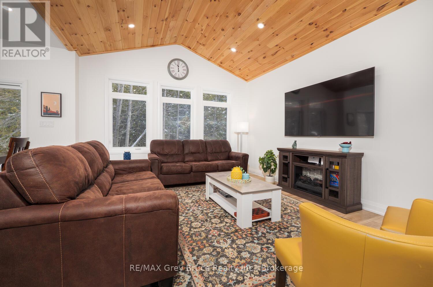 10 Miller Lake Road, Northern Bruce Peninsula, Ontario  N0H 1Z0 - Photo 11 - X11932749