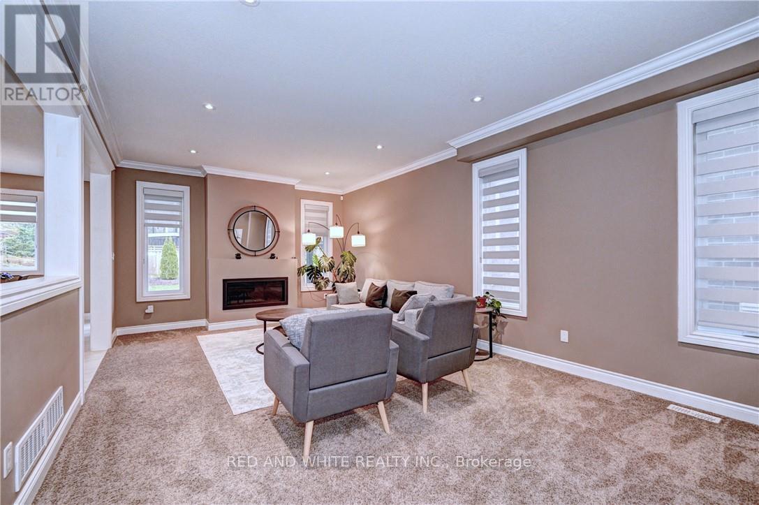 220 Ladyslipper Drive, Waterloo, Ontario  N2V 0E2 - Photo 15 - X12156274