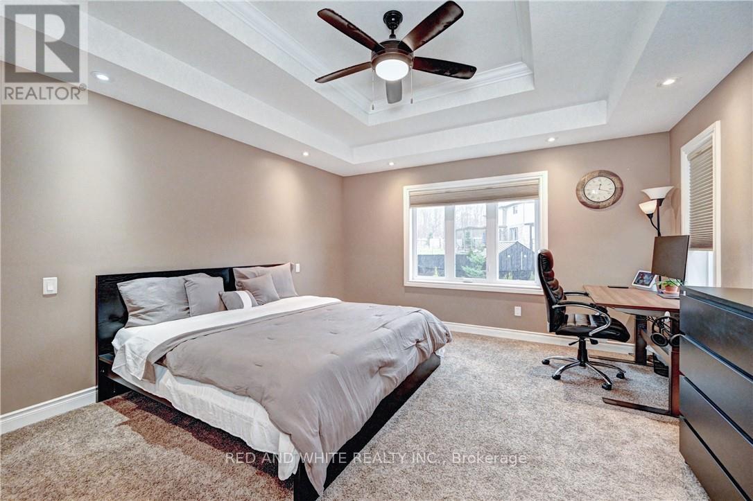 220 Ladyslipper Drive, Waterloo, Ontario  N2V 0E2 - Photo 25 - X12156274