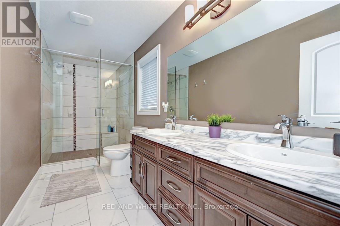 220 Ladyslipper Drive, Waterloo, Ontario  N2V 0E2 - Photo 28 - X12156274