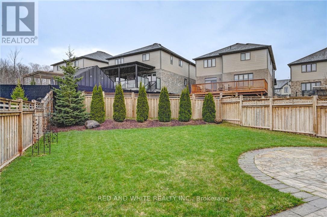 220 Ladyslipper Drive, Waterloo, Ontario  N2V 0E2 - Photo 43 - X12156274