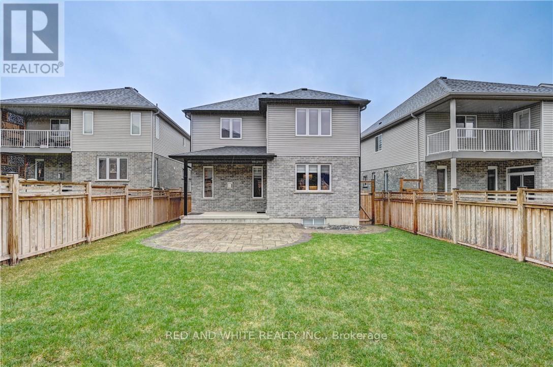 220 Ladyslipper Drive, Waterloo, Ontario  N2V 0E2 - Photo 44 - X12156274