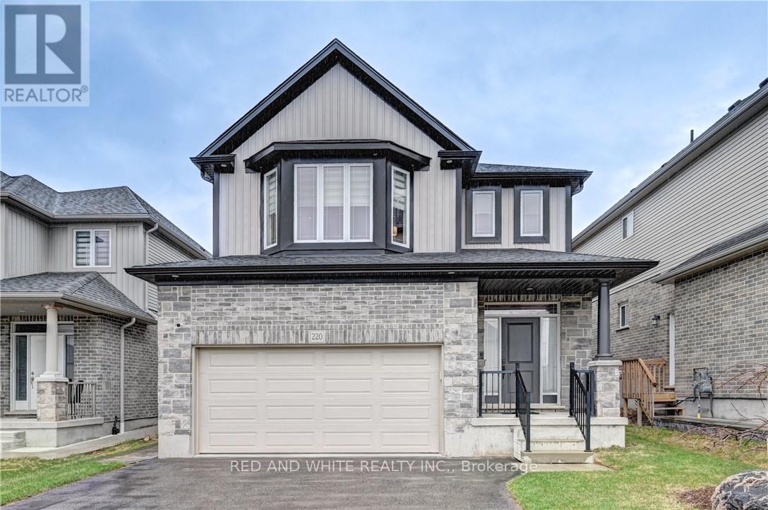220 Ladyslipper Drive, Waterloo, Ontario  N2V 0E2 - Photo 5 - X12156274