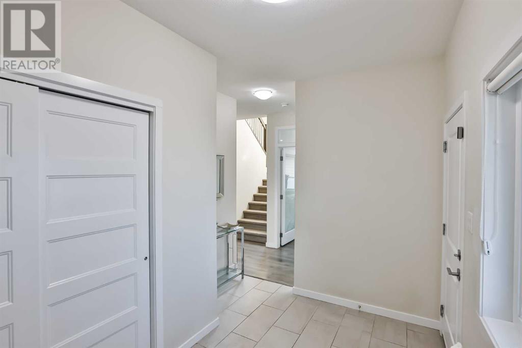 91 Riverford Close W, Lethbridge, Alberta  T1K 8E6 - Photo 11 - A2218446