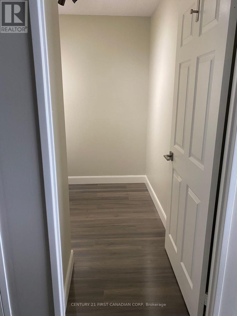 1802 - 363 Colborne Street, London East (East E), Ontario  N6B 3N3 - Photo 16 - X12156316