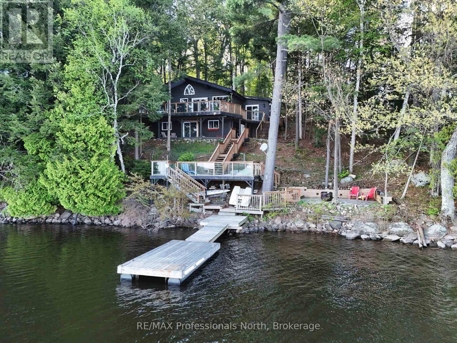 1091 Carlo Enterprise Road S, Muskoka Lakes, Ontario  P0B 1M0 - Photo 44 - X12154810