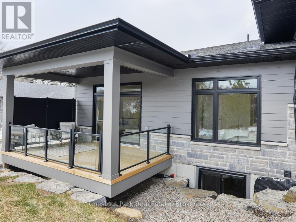 2 Black Spruce Street, Huntsville, Ontario  P1H 1M3 - Photo 20 - X12156315