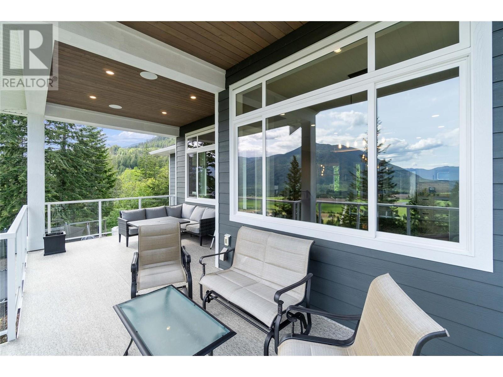 1750 Recline Ridge Road, Tappen, British Columbia  V0E 2X0 - Photo 66 - 10348287