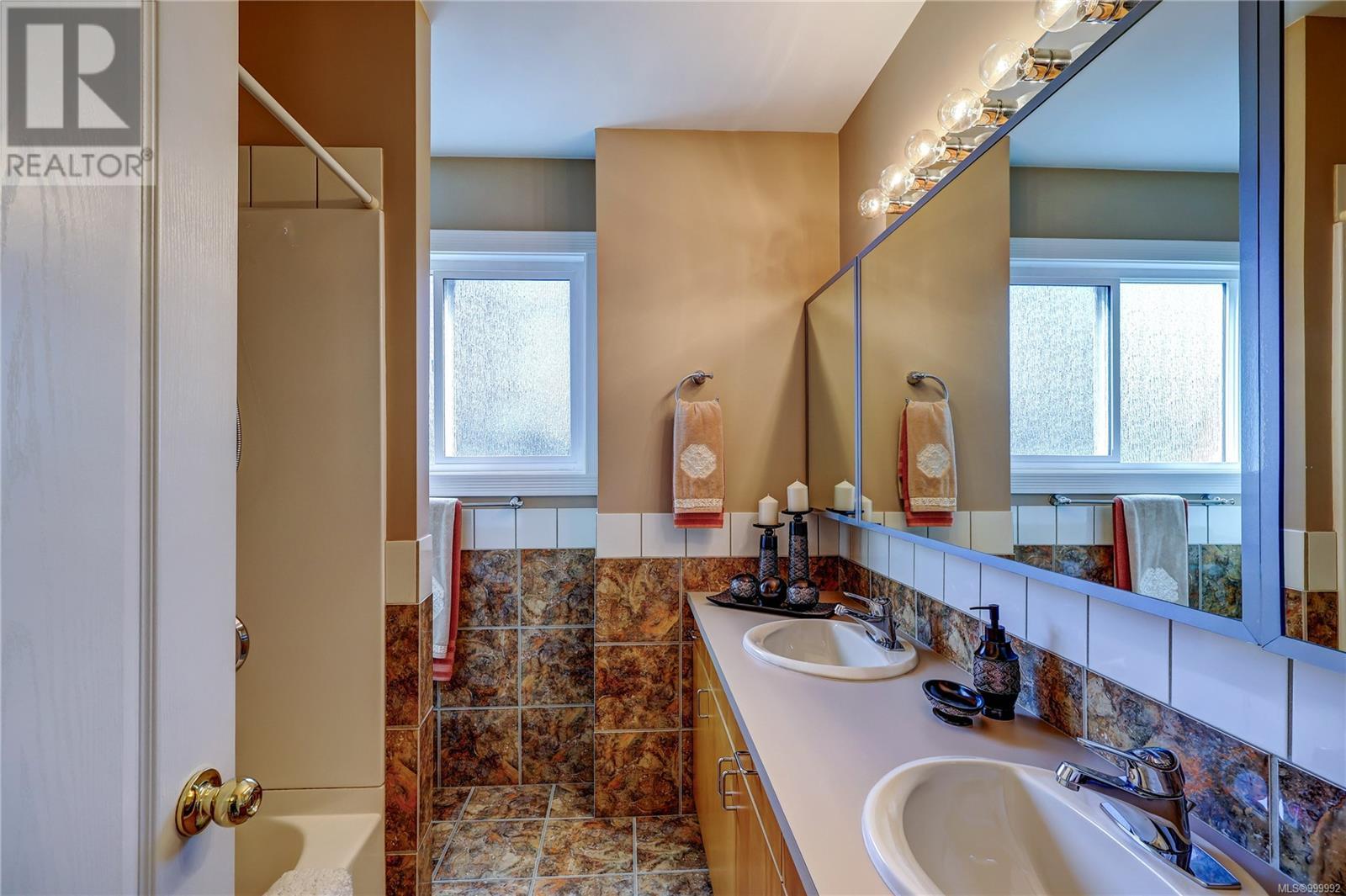 3685 Planta Rd, Nanaimo, British Columbia  V9T 3E8 - Photo 16 - 999992