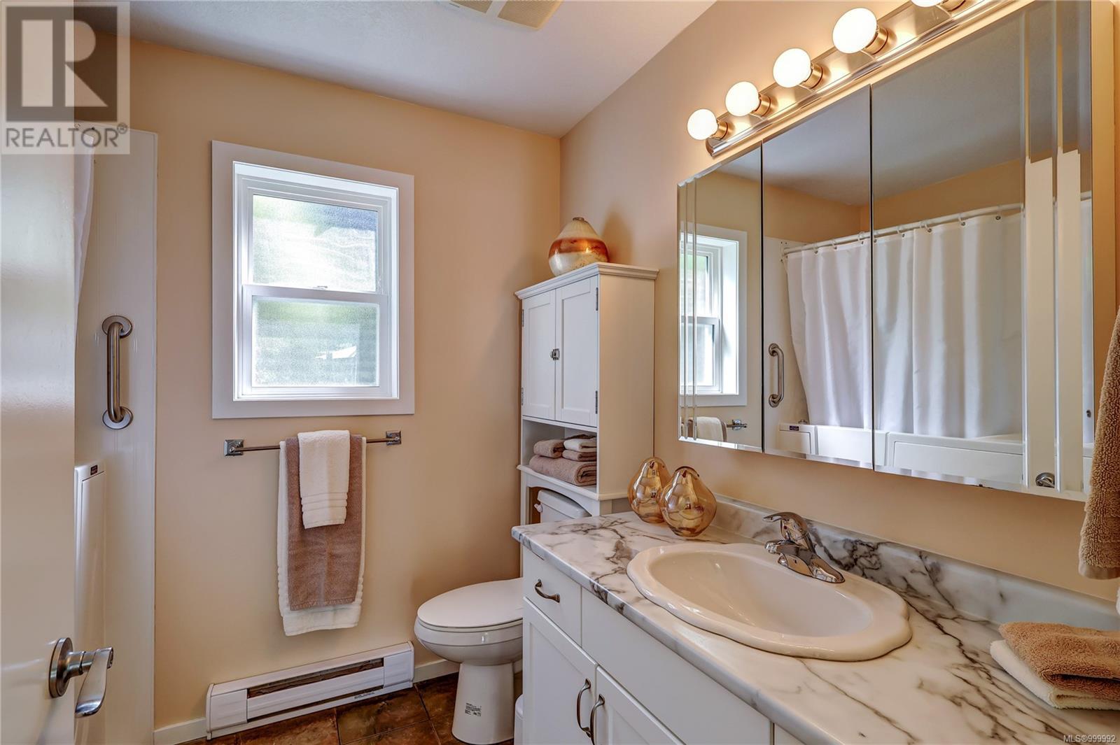 3685 Planta Rd, Nanaimo, British Columbia  V9T 3E8 - Photo 32 - 999992