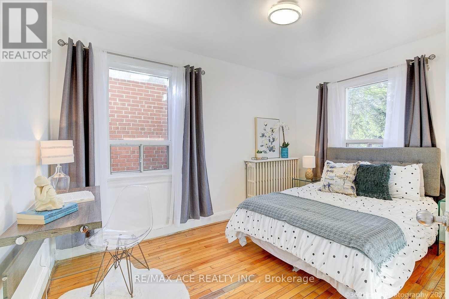 Main - 100 Amsterdam Avenue, Toronto, Ontario  M4B 2C2 - Photo 6 - E12156313