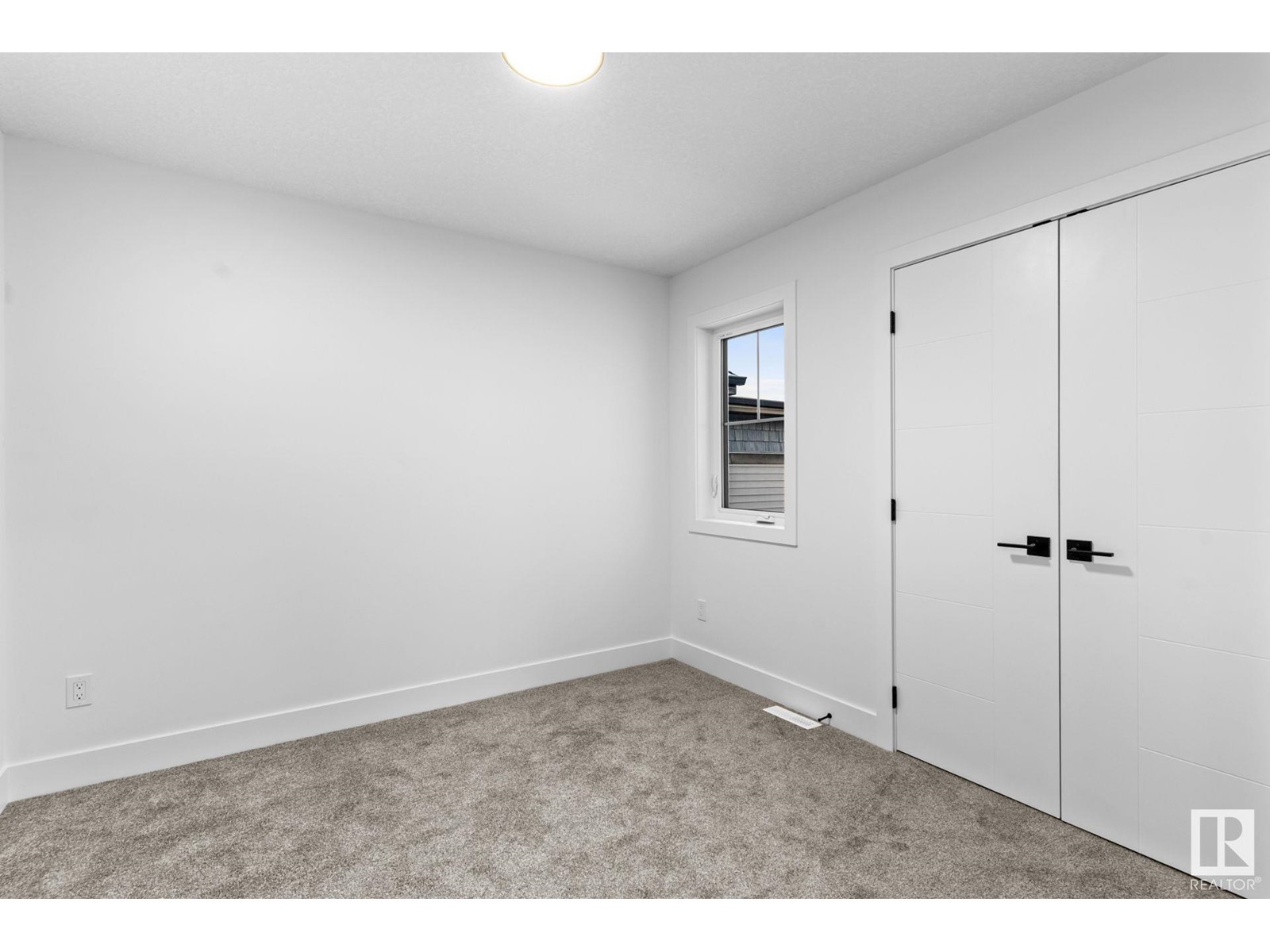 8724 181 Av Nw, Edmonton, Alberta  T5Z 0X4 - Photo 13 - E4437150