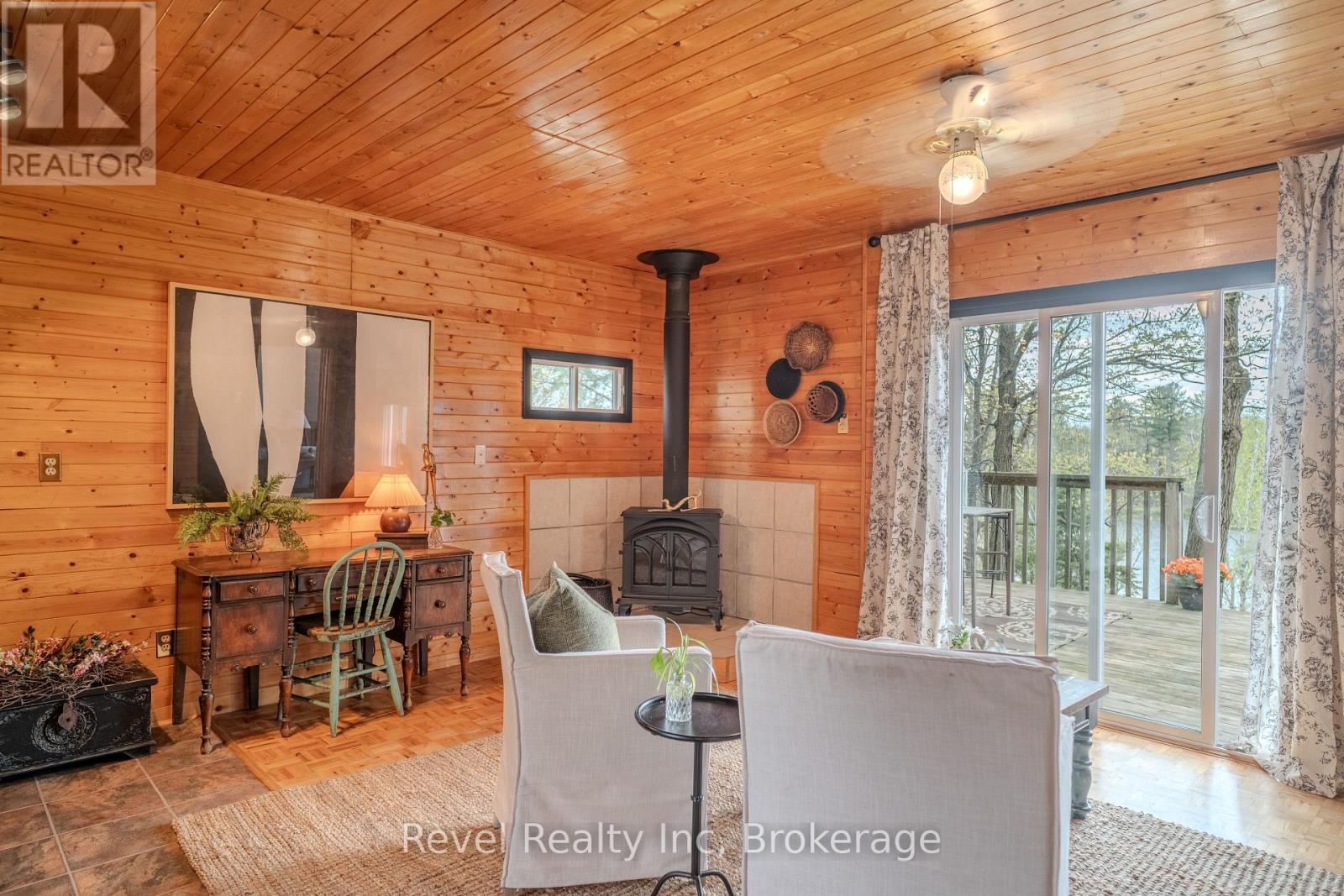 14 Swallow Road, Mcdougall, Ontario  P2A 2W7 - Photo 4 - X12152566