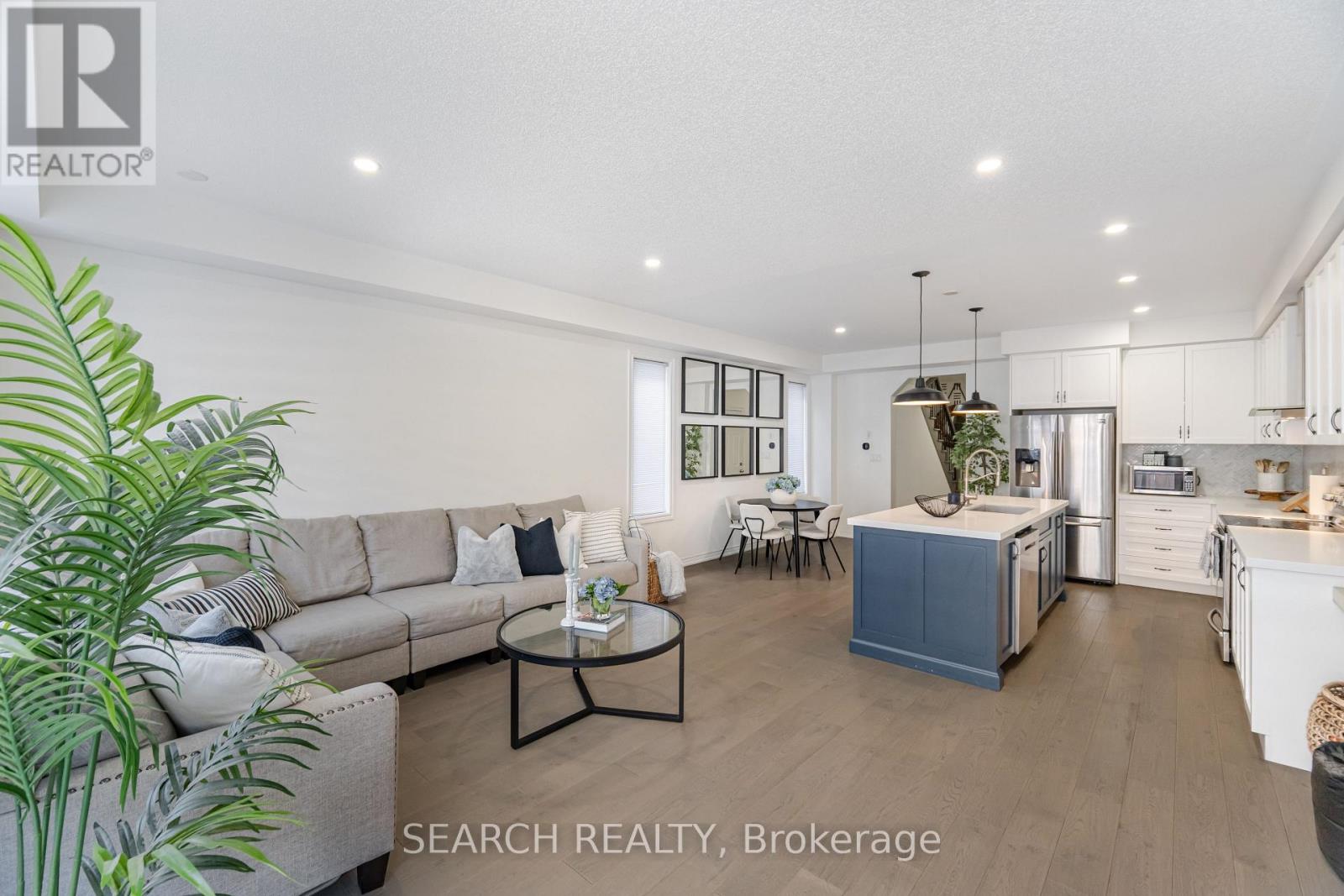 18 Angelfish Road, Brampton, Ontario  L7A 5C5 - Photo 16 - W12156314