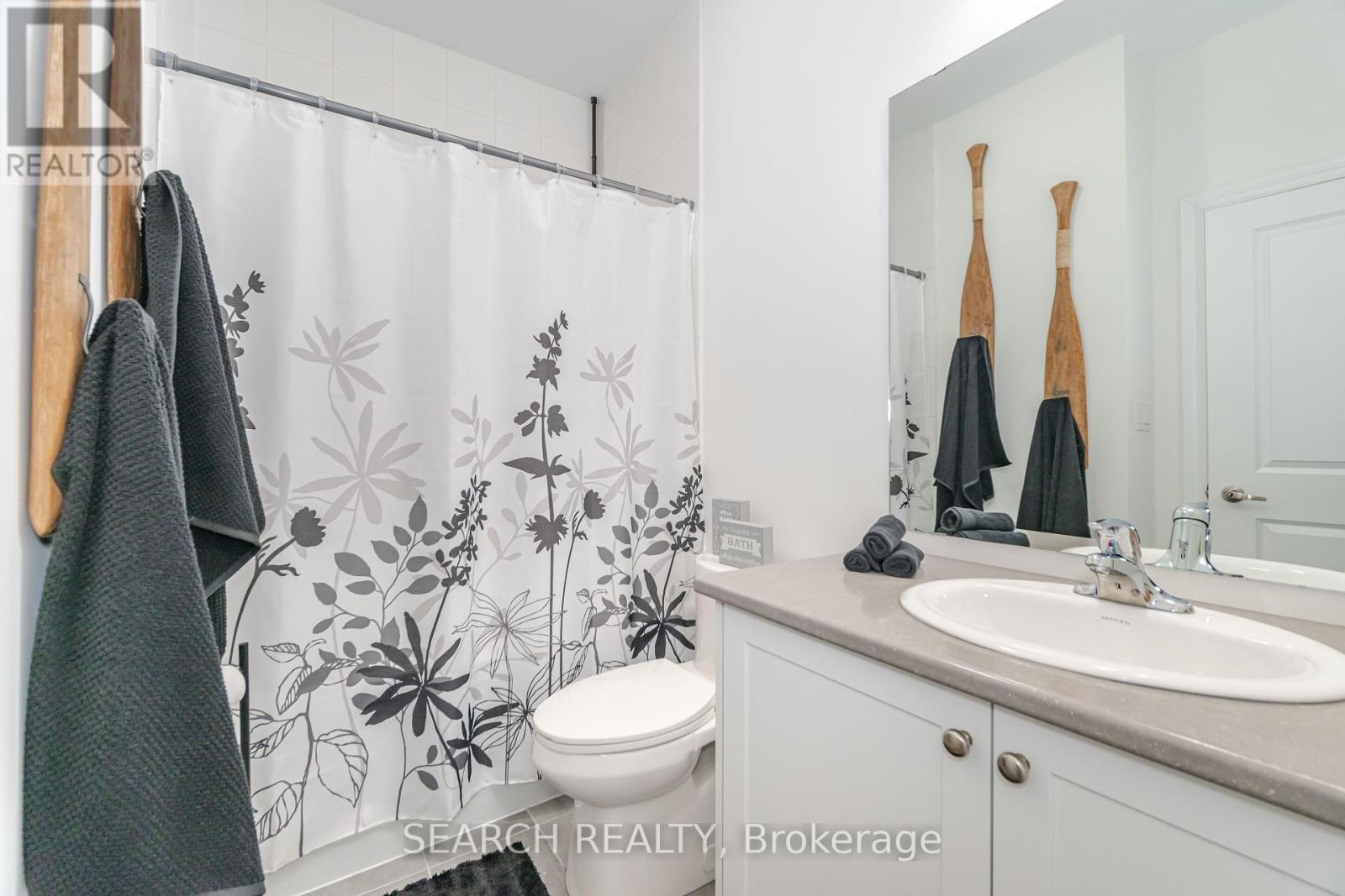 18 Angelfish Road, Brampton, Ontario  L7A 5C5 - Photo 33 - W12156314