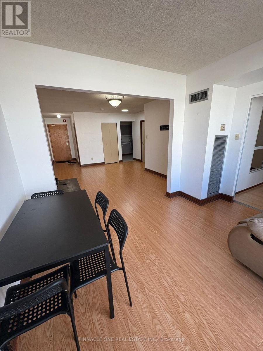 517 - 39 Kimbercroft Court, Toronto (Agincourt South-Malvern West), Ontario  M1S 5B5 - Photo 11 - E12080121