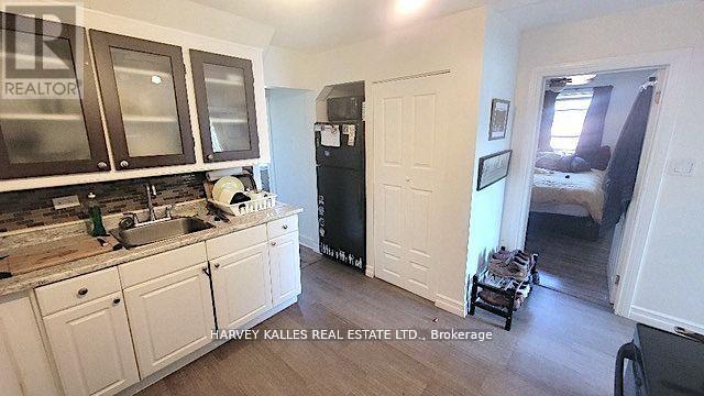 260 Prospect Street S, Hamilton, Ontario  L8M 2Z9 - Photo 10 - X12156310
