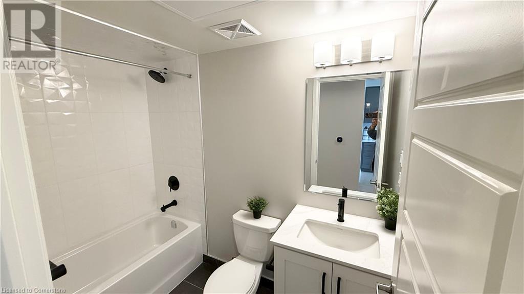 3006 William Cutmore Boulevard Unit# 602, Oakville, Ontario  L6H 4A8 - Photo 11 - 40729859