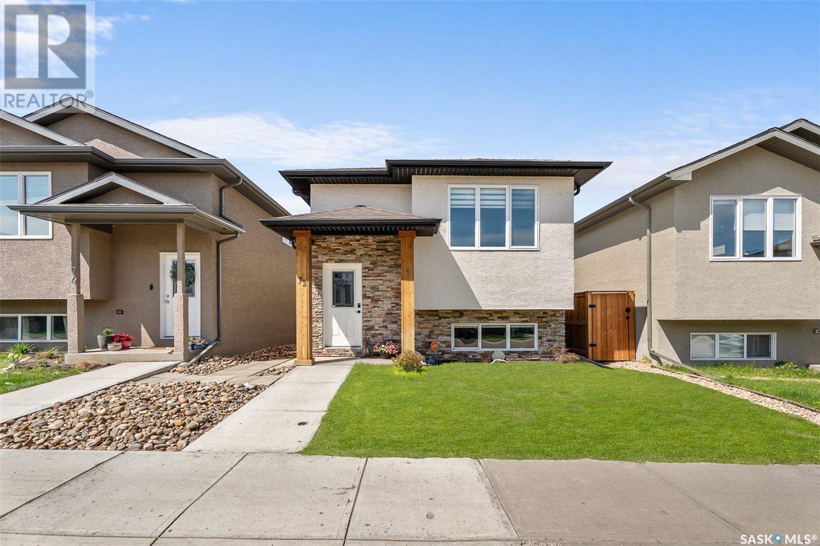 72 Brigham Road, Moose Jaw, Saskatchewan  S6K 0A7 - Photo 1 - SK006069